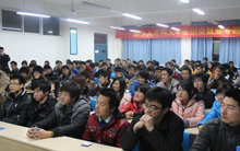 青峰網(wǎng)絡(luò)校園巡講河南機(jī)電專科學(xué)校站活動報(bào)道